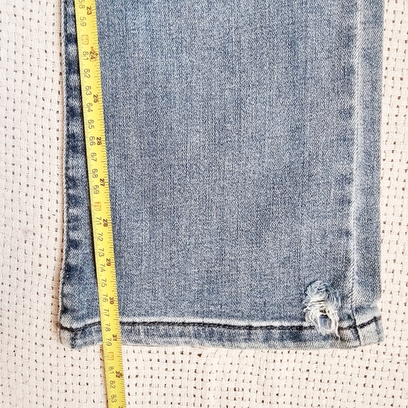 New | Judy Blue | Bootcut Jeans - Picture 14 of 17